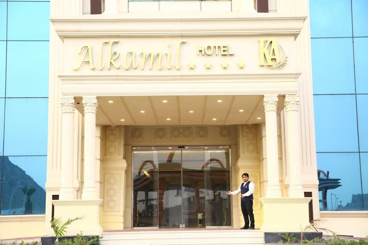 Alkamil Hotel Al Kamil Bagian luar foto